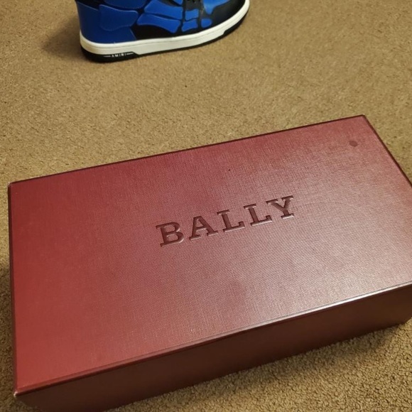 Bally or ballin?! main image 5